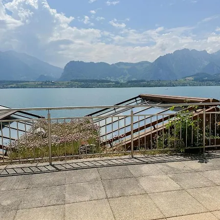 Dependance Stella Del By Restaurant Bellevue Au Thun