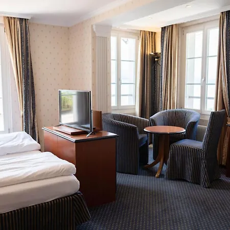 Dependance Stella Del By Restaurant Bellevue Au Hotel Thun