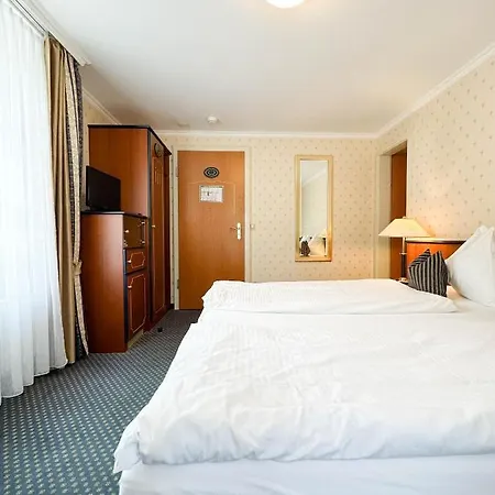 Dependance Stella Del By Restaurant Bellevue Au Hotel Thun