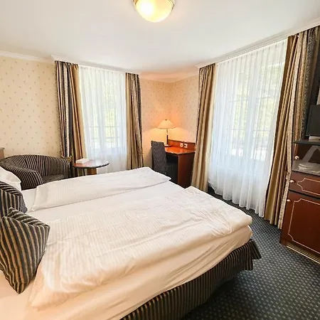 Dependance Stella Del By Restaurant Bellevue Au * Oberhofen